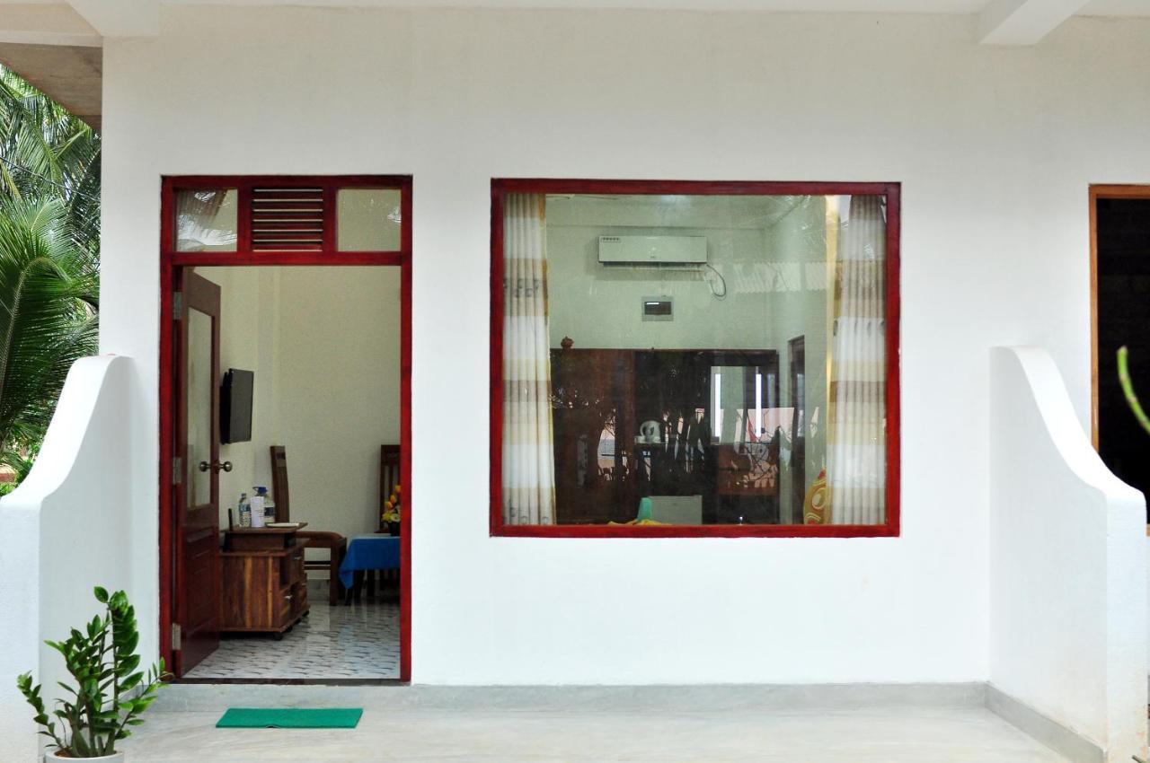 Sea View Villa Bentota, Induruwa Bagian luar foto