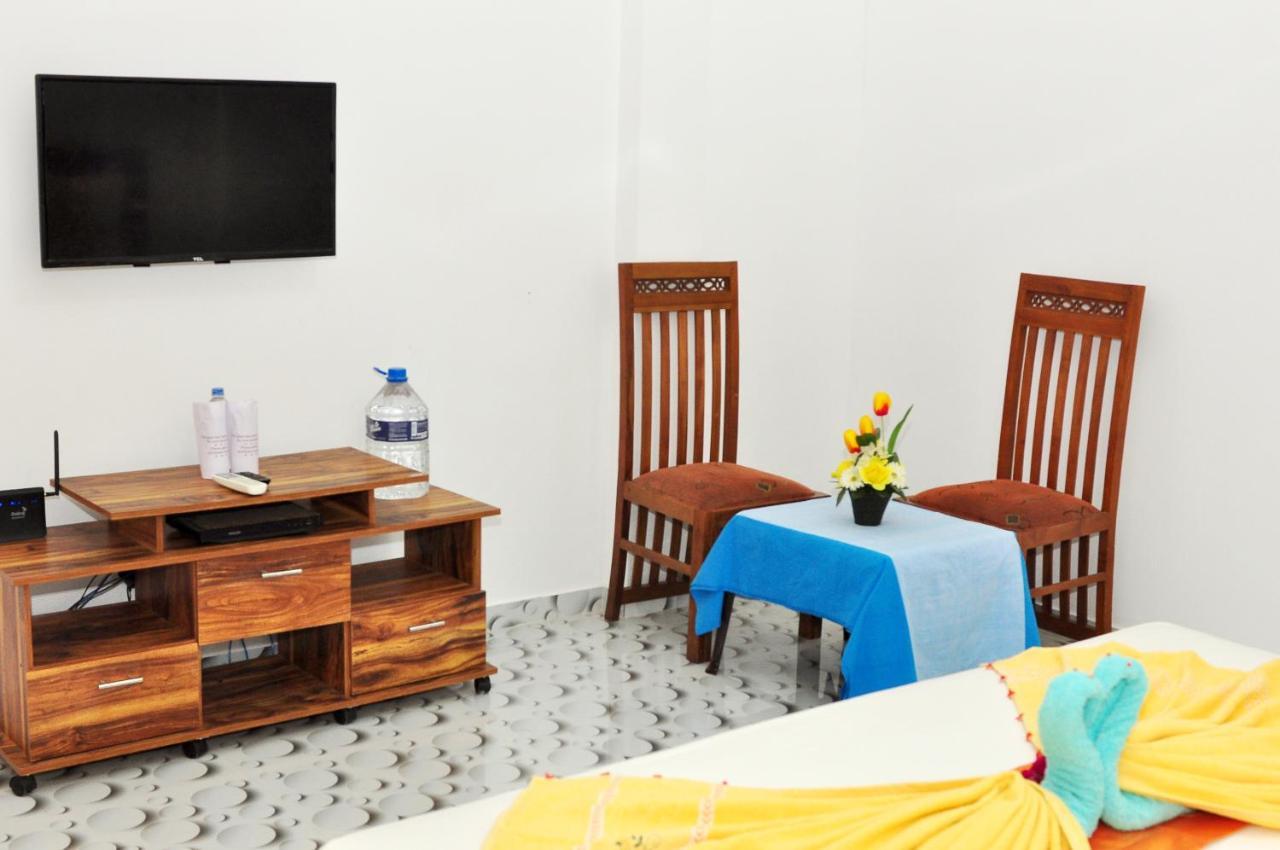 Sea View Villa Bentota, Induruwa Bagian luar foto