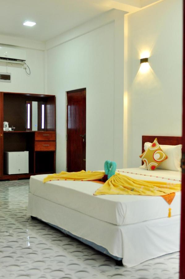 Sea View Villa Bentota, Induruwa Bagian luar foto